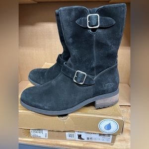 UGG black suede boots  Australia CHANEY Short Boots size 9.5 womens